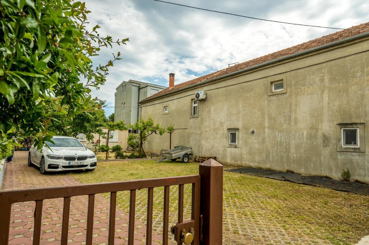 Apartmani Rosa Turanj Exteriör bild